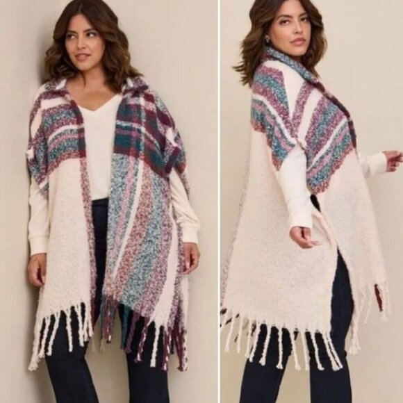 Torrid Cold-Weather Ruana - Picture 1 of 5